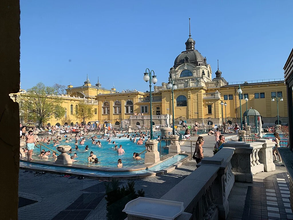 Széchenyi Thermal Bath: Unlock the Secrets of Budapest’s Stunning Spa