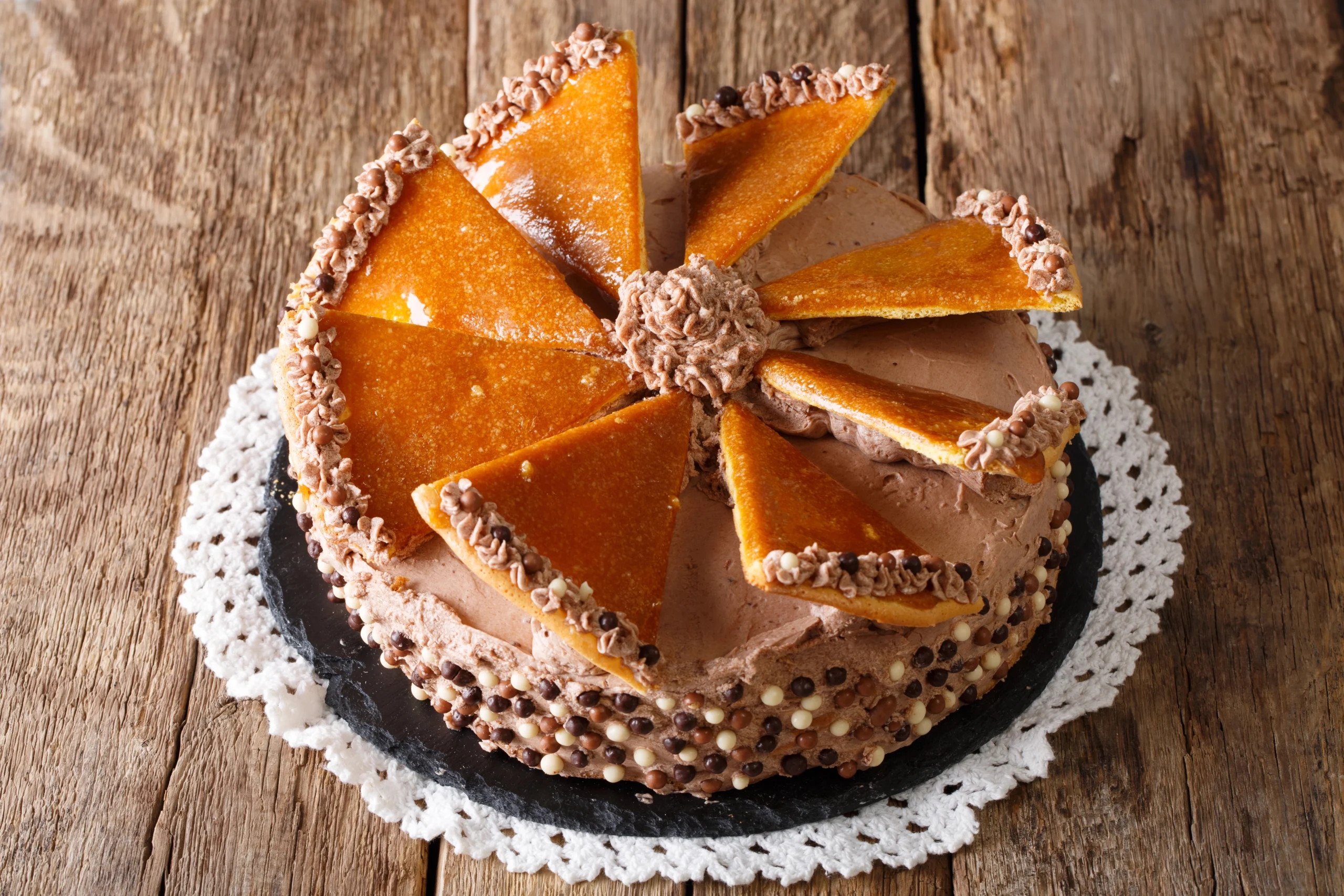 Hungarian Dessert and Pastries Guide: Sweet Treats, Cakes, and Savory Bites You’ll Love