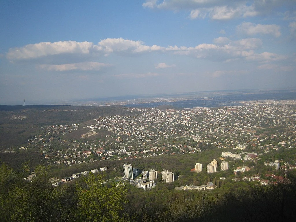 Budapest District XII Hegyvidék – 11 Hidden Secrets of the City’s Stunning Green Hills in 2025